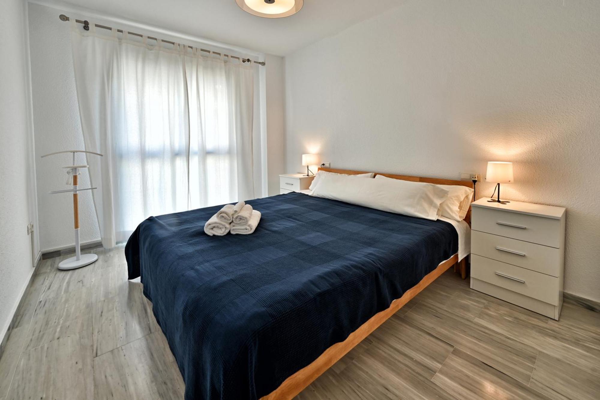 Love Rent4 Malaga Playa Del Bajondillo Торемолинос Екстериор снимка