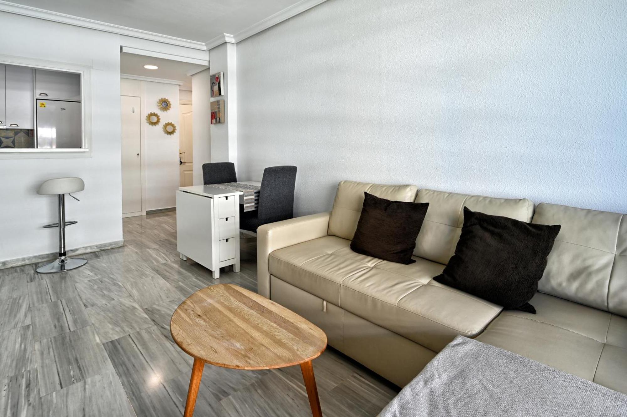 Love Rent4 Malaga Playa Del Bajondillo Торемолинос Екстериор снимка